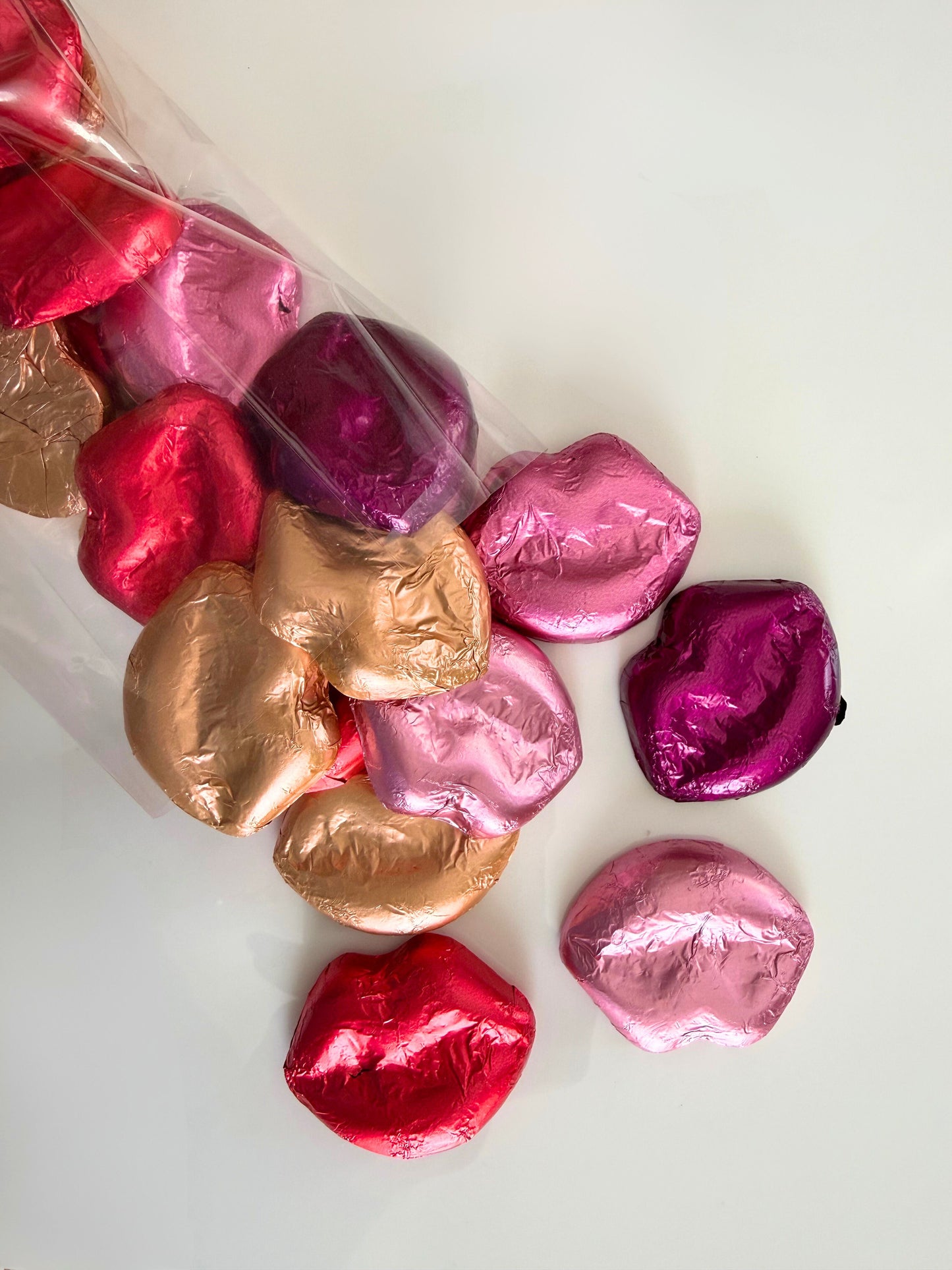Lots of Love Pink Kisses Candy Gram