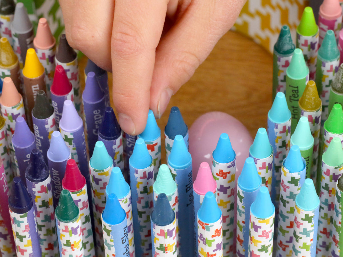 A Rainbow of Crayons