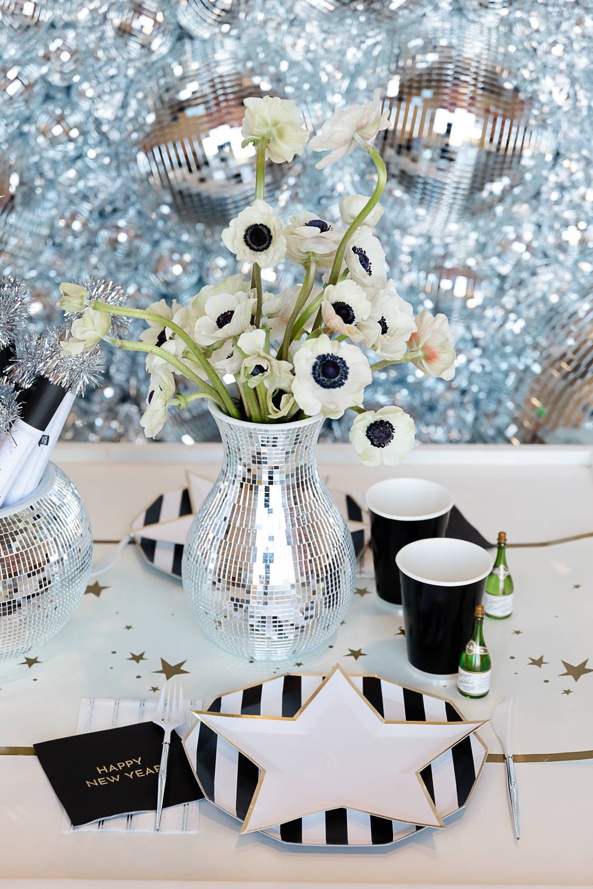 White Star Shaped Party Plates (Set of 8)